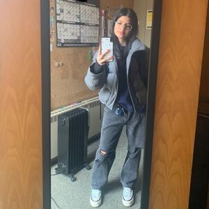 Meet your Posher, Bhakti